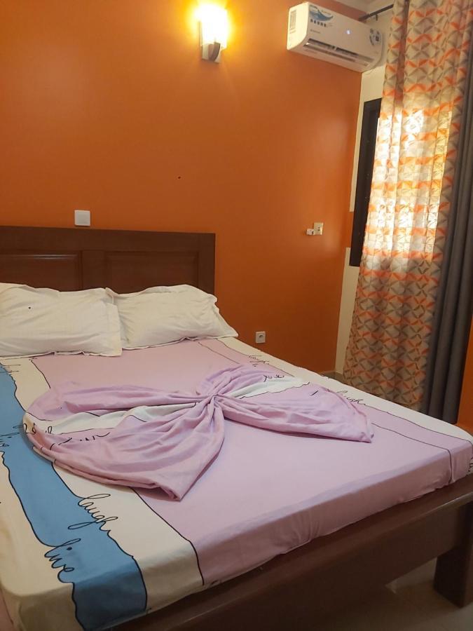 Hotel Appart B4U Yaoundé Zewnętrze zdjęcie