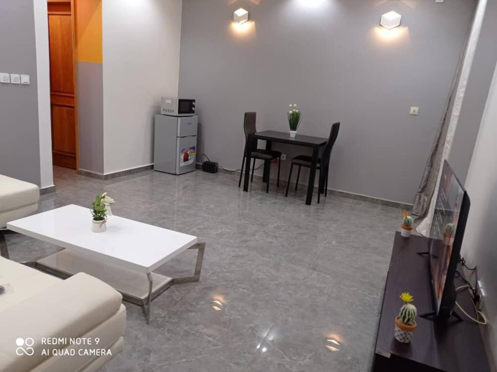Hotel Appart B4U Yaoundé Zewnętrze zdjęcie