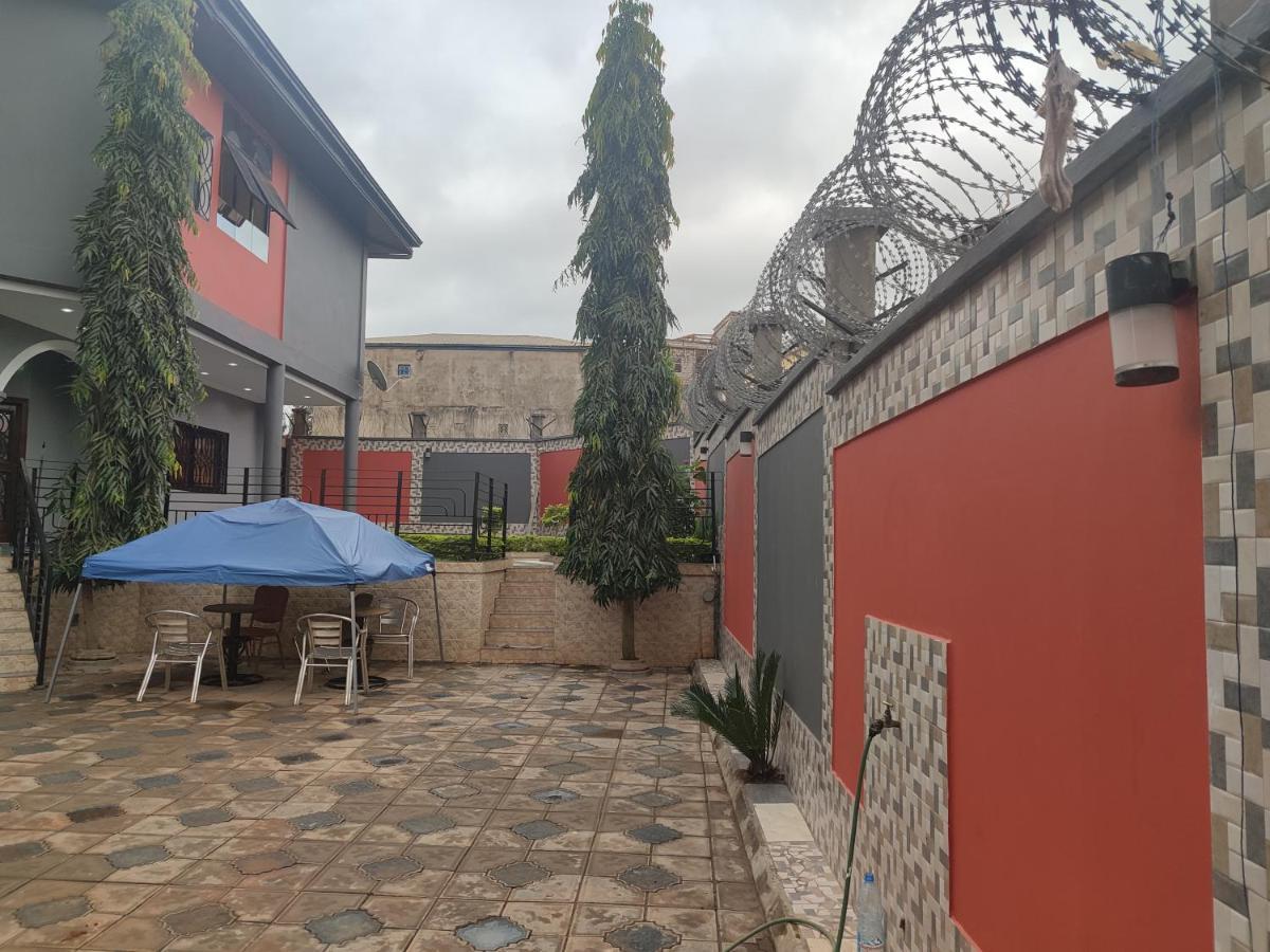 Hotel Appart B4U Yaoundé Zewnętrze zdjęcie